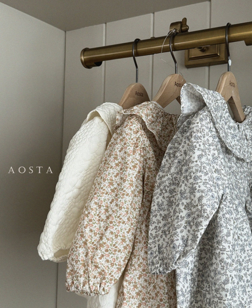 【お取り寄せ対応】AOSTA olivia blouse